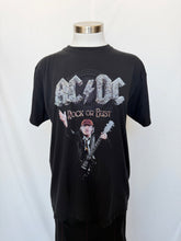 将图片加载到图库查看器，ACDC t-shirt: Size M
