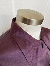 Load image into Gallery viewer, Classics shirt: Size 12
