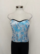 Load image into Gallery viewer, Sweet Temptations corset: Size 20
