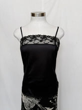 Load image into Gallery viewer, Vintage cami: Size 12
