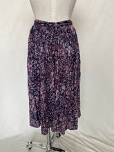 Lade das Bild in den Galerie-Viewer, O.G.H skirt: Size 12
