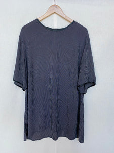 Hendrickson top: Size 20