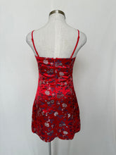 Cargar imagen en el visor de la galería, Knight Angel dress: Size 8
